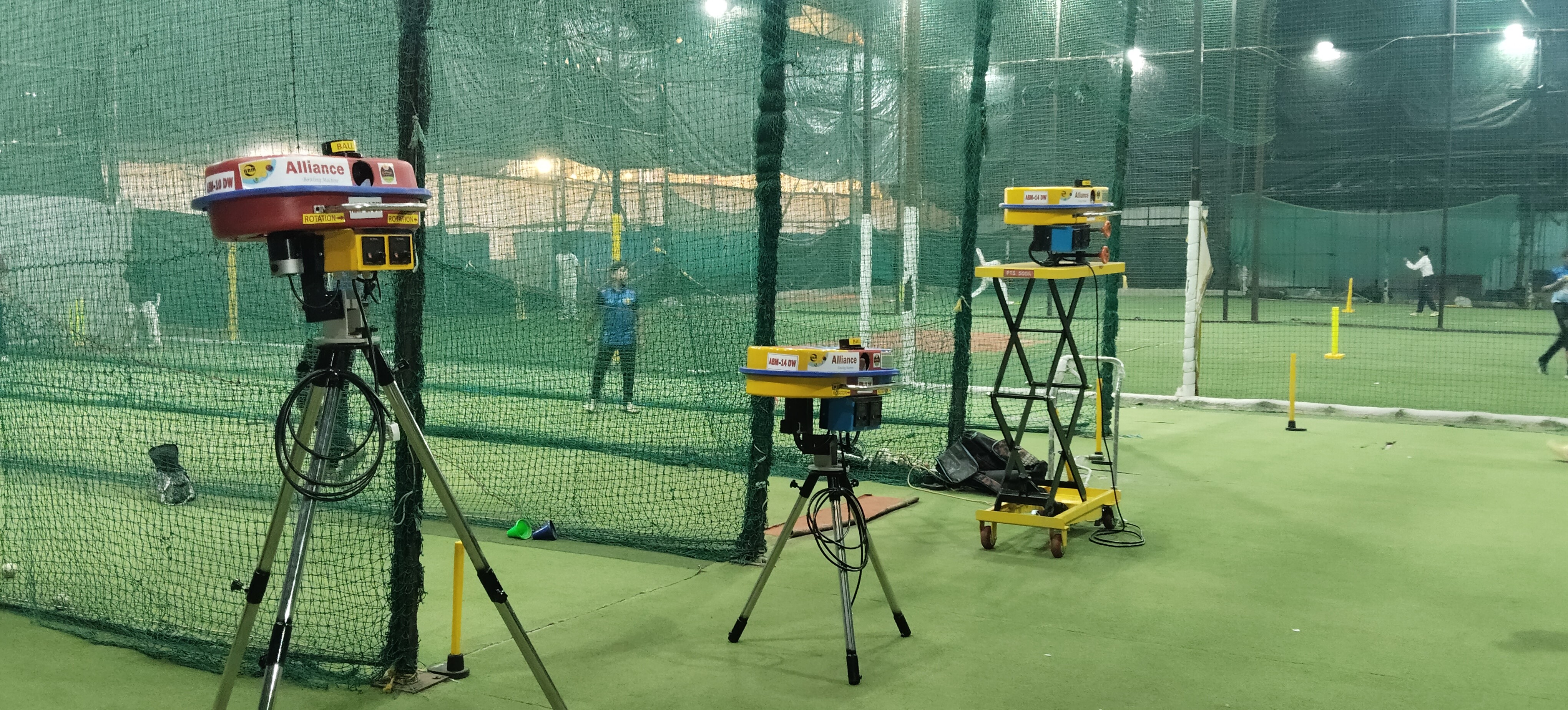 Alliance Bowling Machine – Professional Training